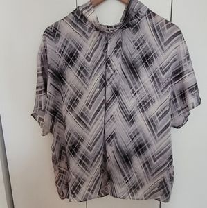 Vince Camuto shirt size L